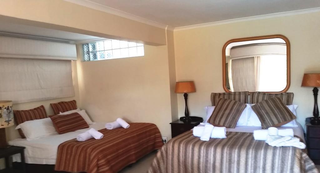 African Sensations Lodge & Spa Durban Room photo